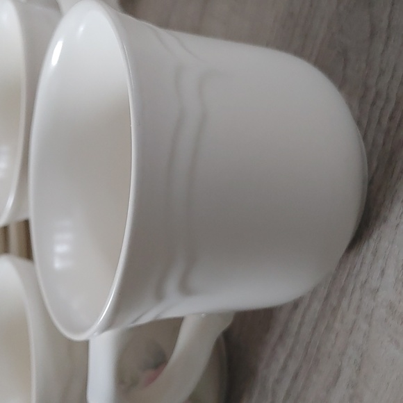 Pfaltzgraff tea cups and saucers - Picture 4 of 4